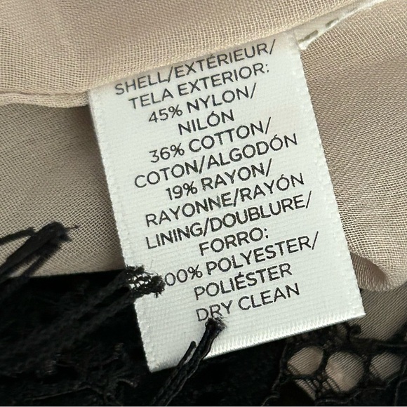 💕 Loft Elegant Black Lace Sleeveless Top S - Picture 5 of 8